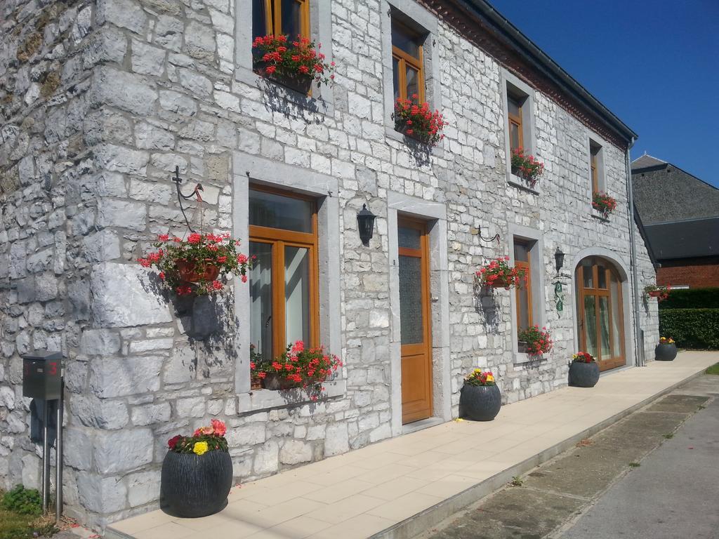 Les Mezzanines Hotel Hastière-Lavaux Exterior foto